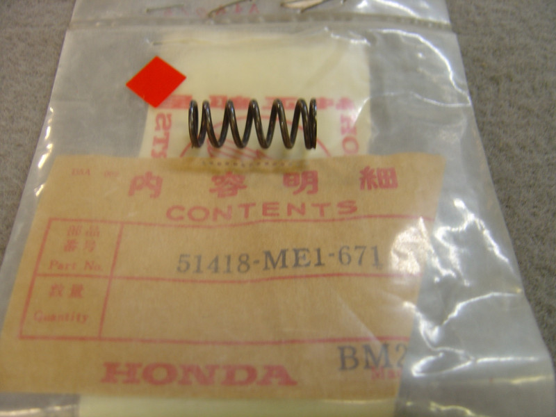 Ressort Piston Fourche Avant Honda – Réf. 51418ME1671