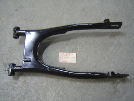 Bras oscillant Honda CB250N CB400N CB250T CB400T - Réf. 52110413010ZA