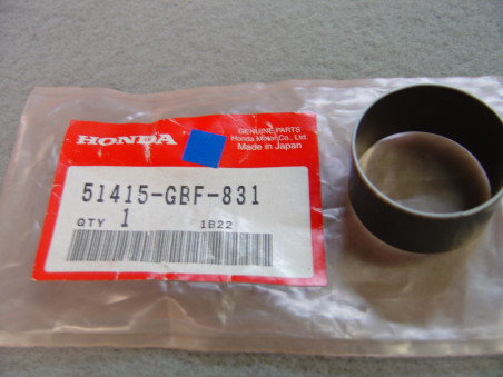 Poussée de coulisseau Honda CR80R CR85R – Réf. 51415GBF831