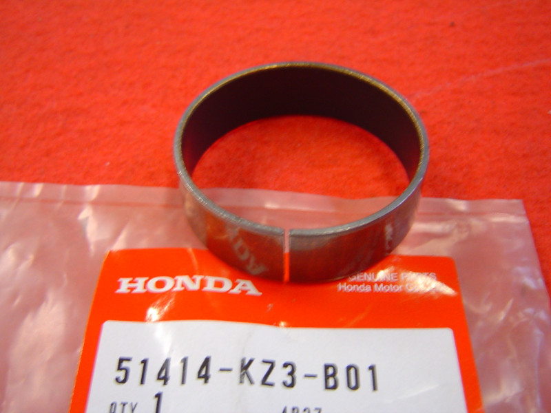 Bague glissement fourche Honda CR250 CRF250 – 51414-KZ3-B01