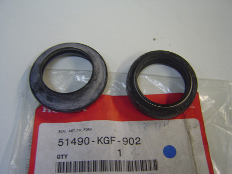Kit Joint Spi Fourche Honda SES125 SH125 - Réf 51490KGF902
