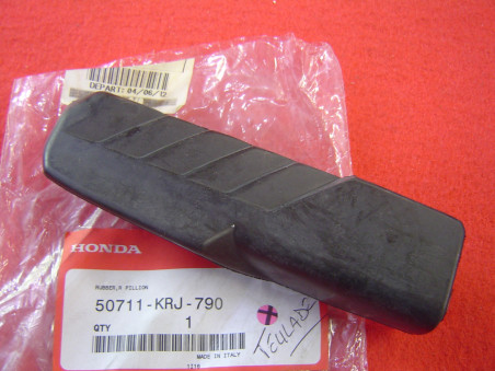 Caoutchouc Repose-Pied AR Droit Honda FES125 | 50711KRJ790