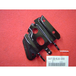 Plaque repose-pied AR droit Honda CH125 84-86 | Réf. 50715KJ9300