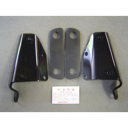 pattes de fixation  neuves mais manque visserie