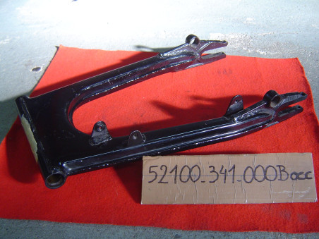 Bras oscillant Honda CB750 Four K2-K5 – Réf. 52100341000