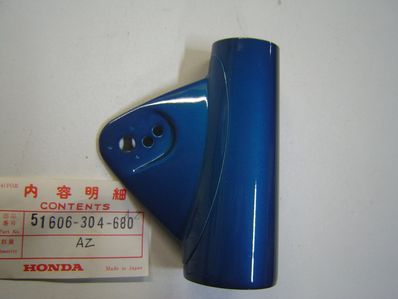 Patte phare gauche bleue Honda CB125K3 occasion | Réf. 51606-304-680AZ