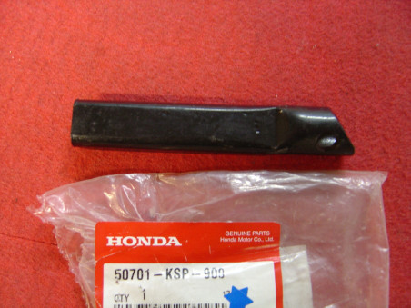 Repose-pied droit occasion Honda CBF125 09/13 - Réf. 50701-KSP-900