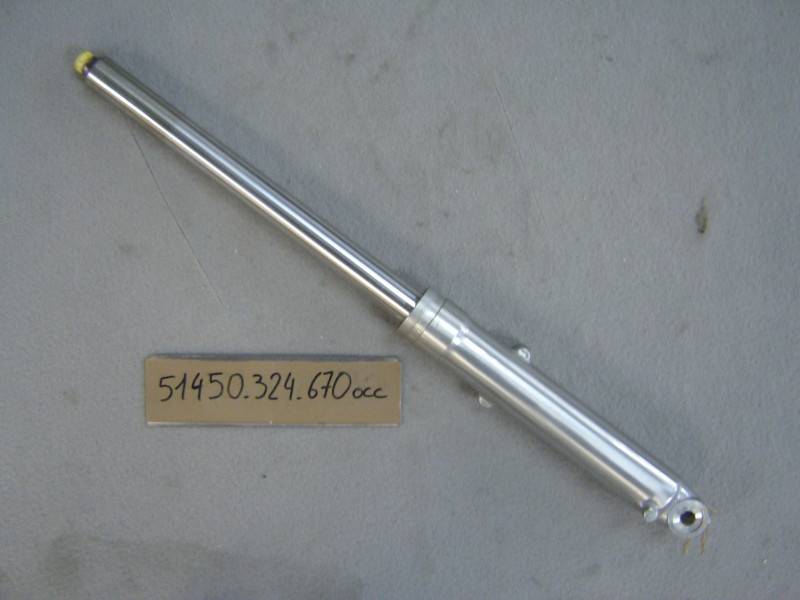 Bras de fourche droit Honda CB125 S1 S2 – Réf. 51450324670OCC