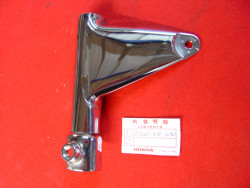 Support de phare coté droit de CB750F2 (G)