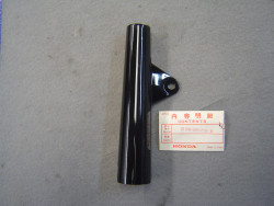 Support de phare coté droit de S90 CL90 HONDA 51602-028-010BOCC