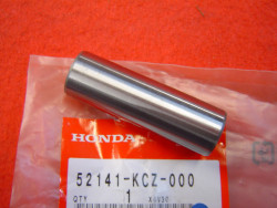 Entretoise de bras oscillant de XR250 96/04 HONDA 52141-KCZ-000