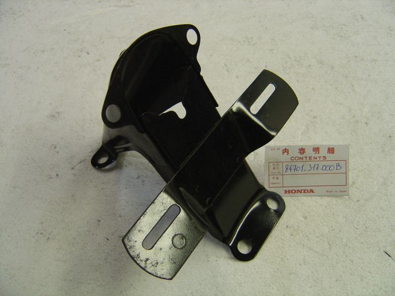 Support feu AR plaque Honda CB250-350 K4 | Pièce occasion