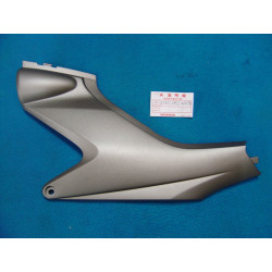 Cache latéral Honda CBF600 F3 2003 - Réf. 83700MBZK00ZB