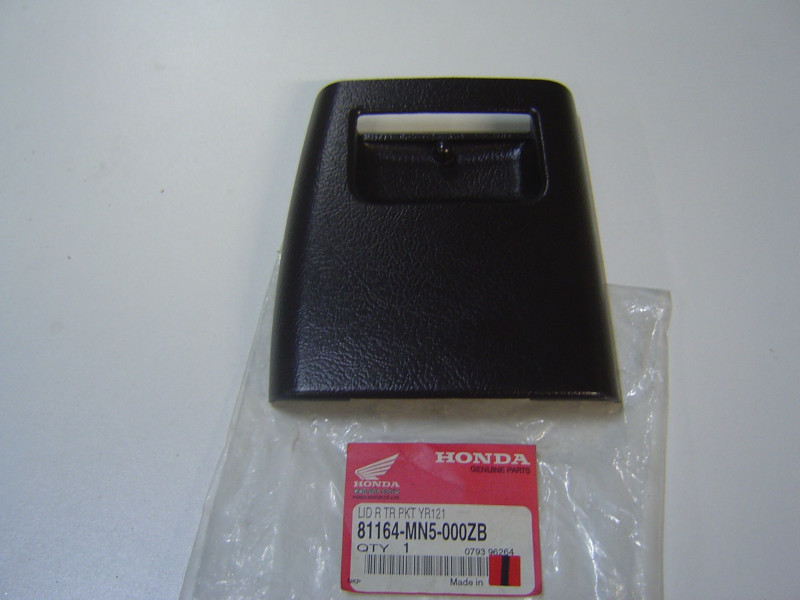 Capot vide poche droit type 2 Honda GL1500 88-93 | Réf. 81164MN5000ZB