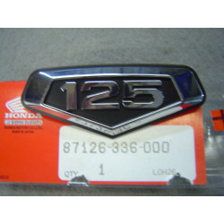 Emblème Cache Latéral Gauche CB125K5 Honda – Réf. 87126336000