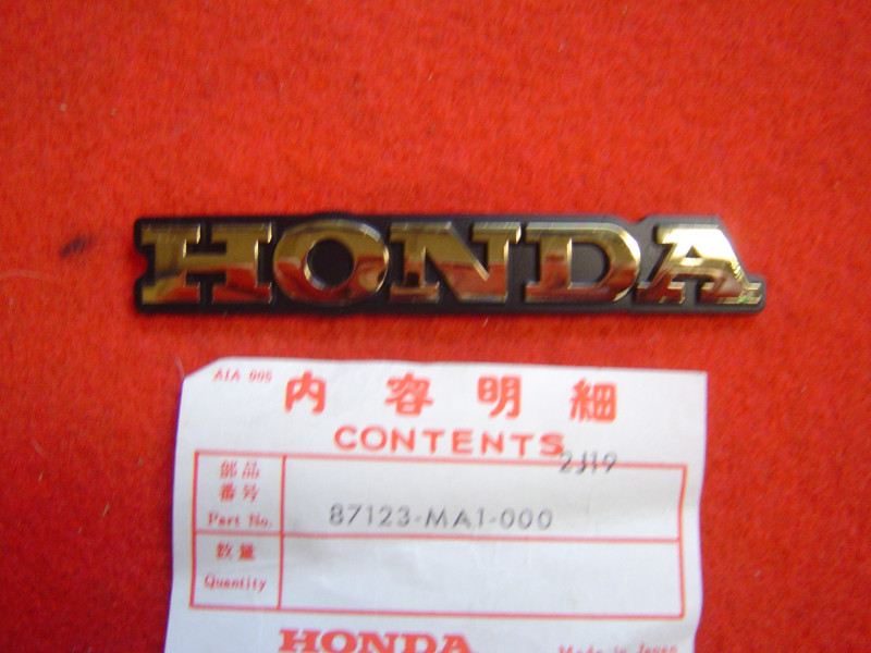 Emblème de dosseret de selle de GL500 -GL650 plus livrable réseau Honda