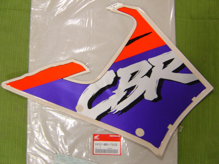 Autocollant Décor Auvent Central CBR900RR Honda 64301MW0790ZB