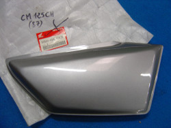 Cache latéral droit Honda 125cc 85-87 - Réf. 83540KB4000ZB