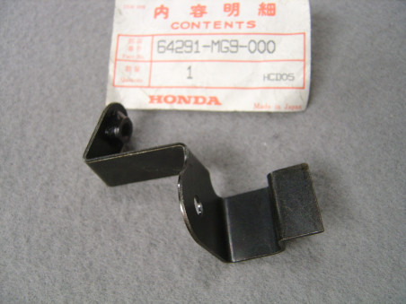 Support droit carénage Honda GL1200A – Réf. 64291MG9000