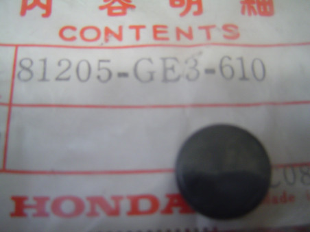 Bouchon tube porte-bagage Honda MBX50FWD réf. 81205-GE3-610