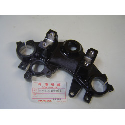 Té supérieur de fourche Honda VF750SF – Réf. 53230MB0950