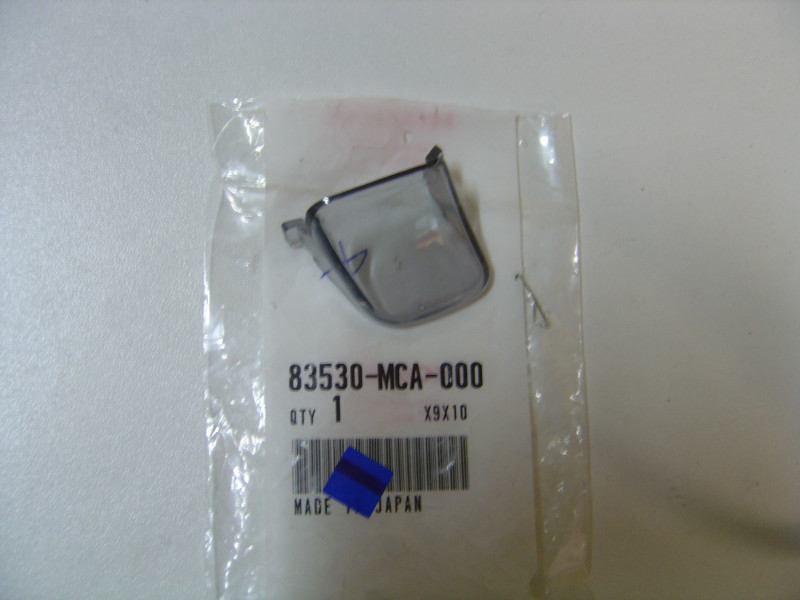 Déflecteur latéral droit Honda GL1800 - Réf. 83530MCA000