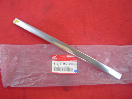 Baguette Cache Inférieur AR Sacoche Honda GL1500 - Réf 81242MN5000