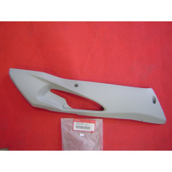 Cache bas de caisse droit Honda SES 125 Dylan – Réf. 83540KPZ900ZB