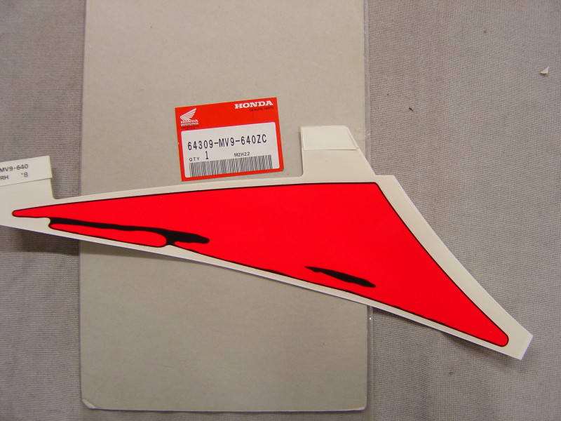 Décor autocollant auvent droit Honda CBR600FN 92 – 64309-MV9-640ZC