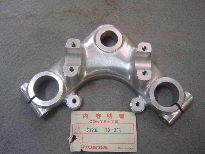 Té supérieur de fourche Honda TL125S SL125 - Réf. 53230110305