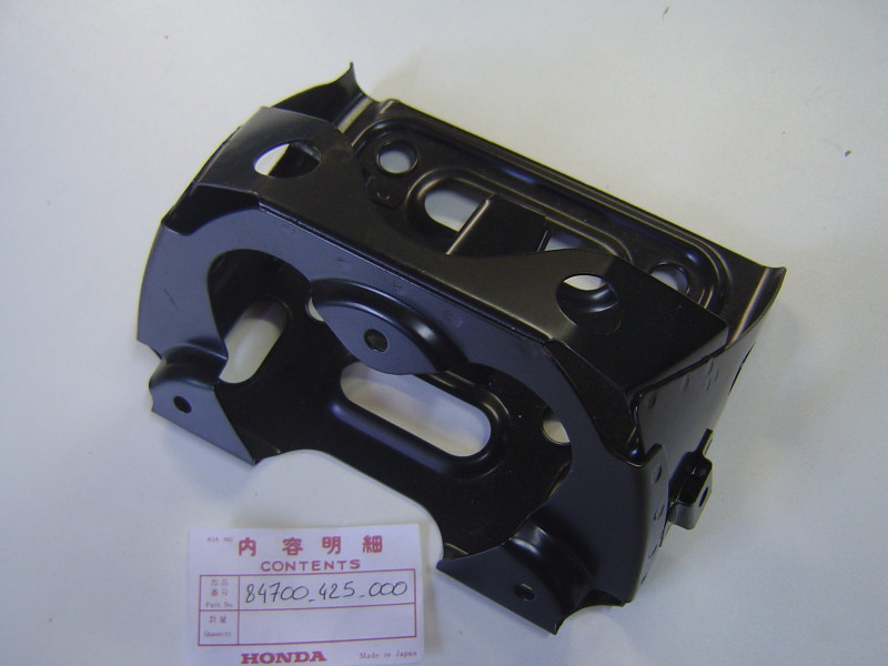 Support Feu Arrière Honda CB750 KZ KA KB – Réf. 84700425000