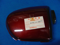 Cache latéral droit Honda 400T - Réf. 83600-413-000ZC