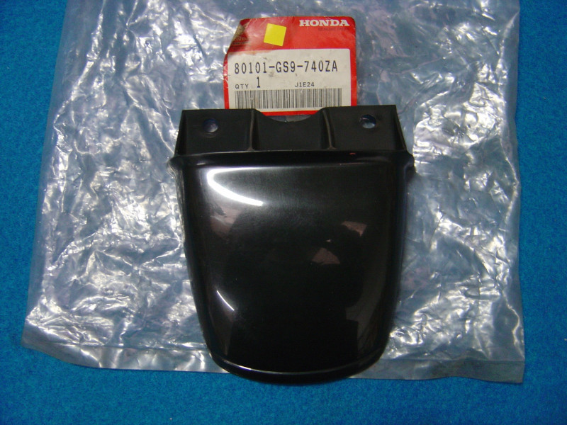 Garde-boue arrière Honda Z50 JRJ - Référence 80101GS9740ZA