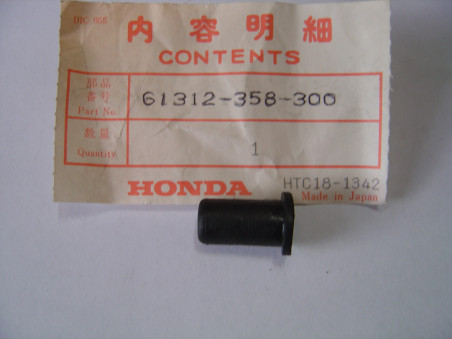 Caoutchouc de montage Honda XL125S NX125 - Réf. 61312358300