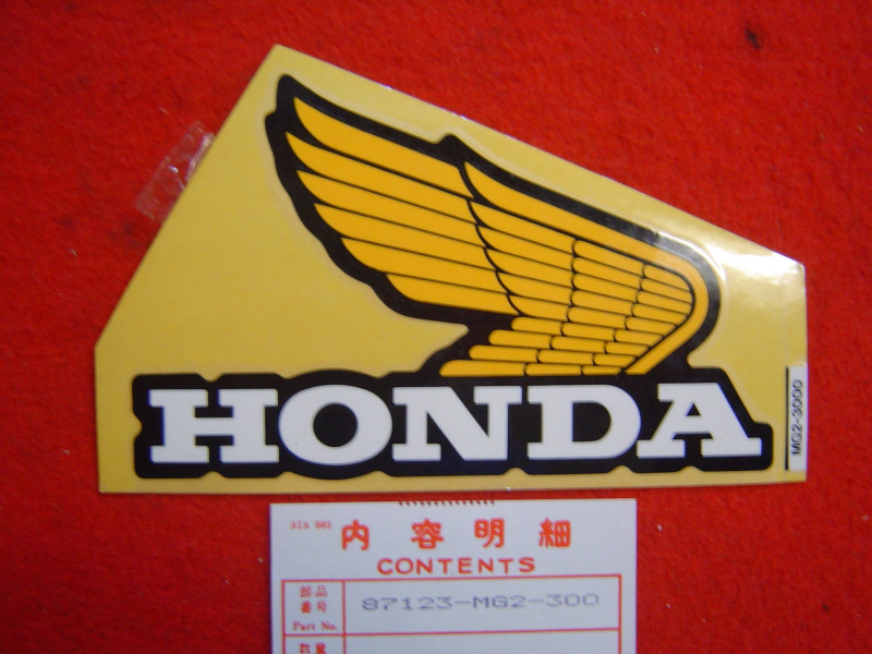 Autocollant droit réservoir Honda XL350RE XL600RD/RE Canada
