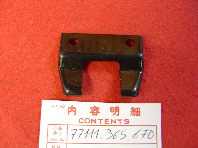 Support avant fixation selle Honda XL125 K3 CT125 - Réf. 77111365670
