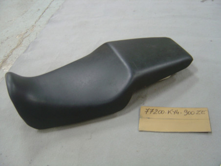 Selle double Honda NSR125R R113L – Réf. 77200KY4900ZE