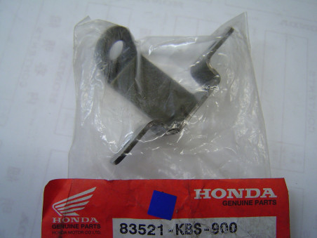 Support Caches Latéraux Honda NSR125R - Réf 83521KBS900