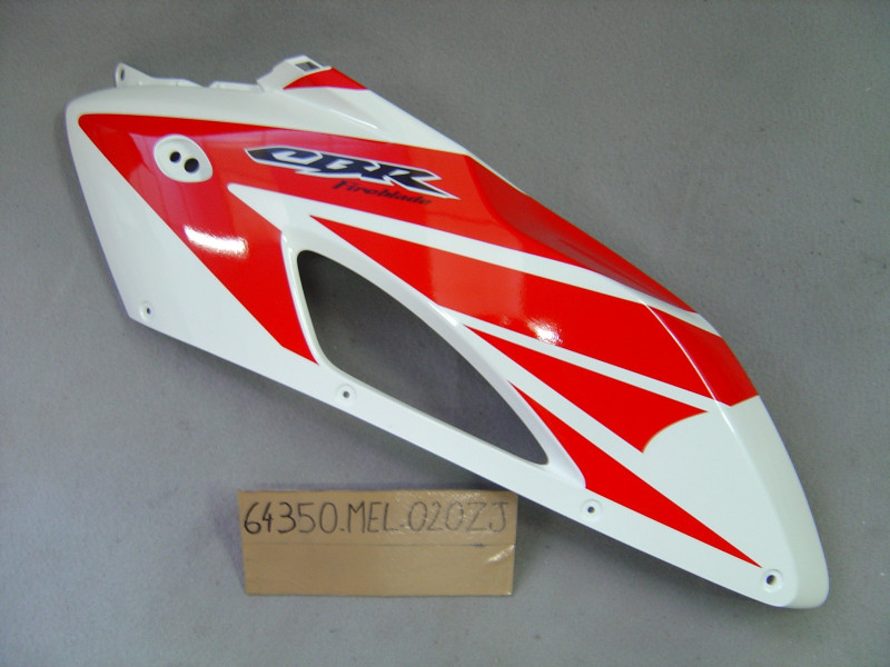 Flanc Carénage Gauche Honda CBR1000RR 2004-05 | Réf. 64350MEL020ZJ