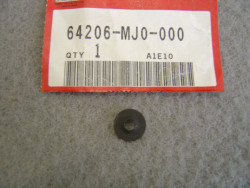 Agrafe 4mm fixation montage HONDA 64206-MJ0-000