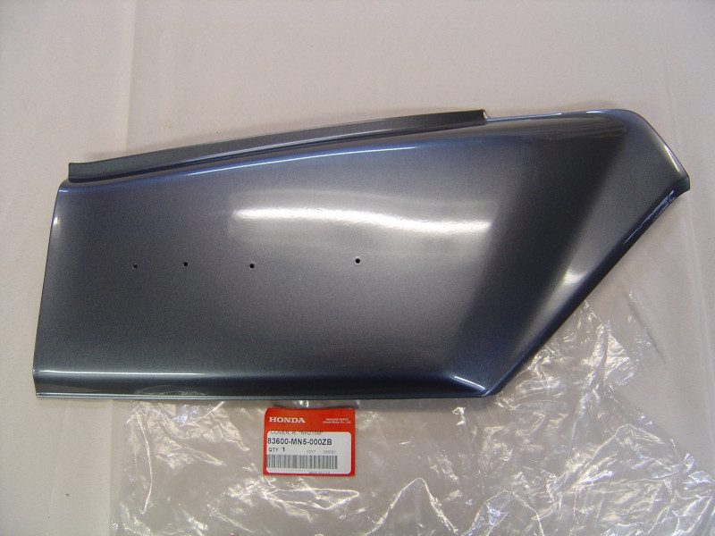 Cache latéral Honda GL1500 NH-215M – Pièce occasion