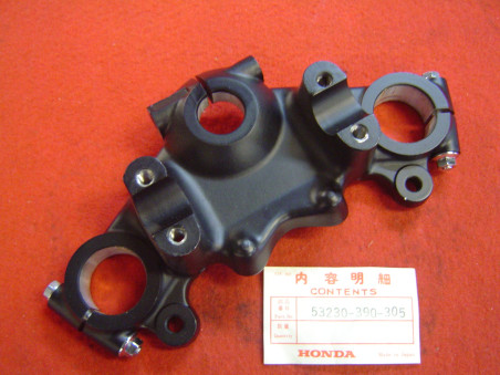 Té de fourche supérieur Honda CB550F 1975 - Réf. 53230390305