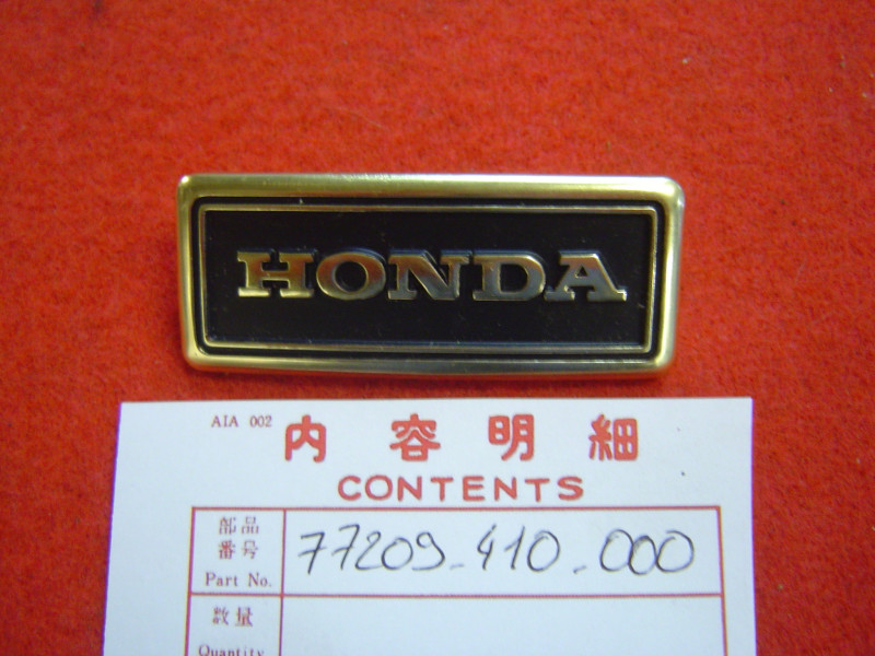 Emblème Honda dosseret selle CB750F2 (G) - Réf. 77209410000