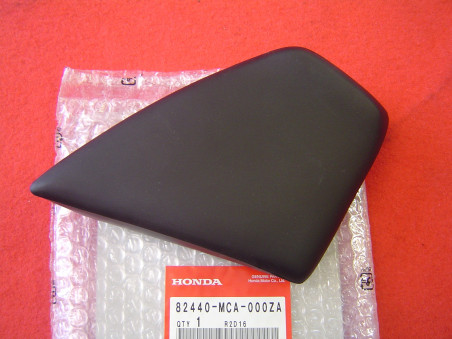 Rembourrage accoudoir gauche Honda GL1800 NH1 - 82440MCA000ZA