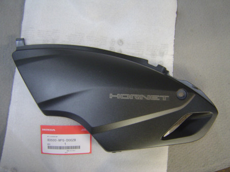 Cache latéral gauche Honda CB600F 07/08 - Réf. 83500MFGD00ZB