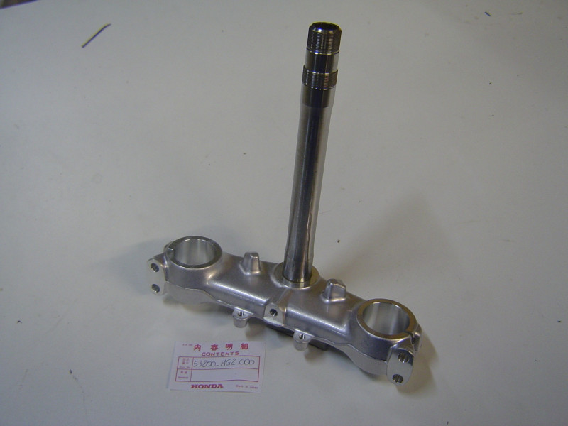 Té inférieur de fourche Honda XL350 - Réf. 53200MG2000