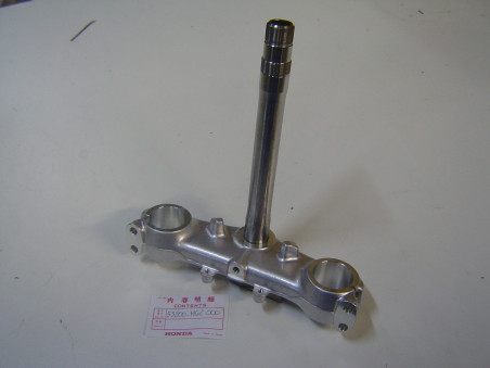 Té inférieur de fourche Honda XL350 - Réf. 53200MG2000