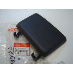 Couvercle vide poche droit Honda GL1800 07-11 NH1 | 64415MCAA60ZB
