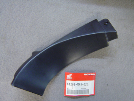 Habillage gauche intérieur carénage Honda NX650 88-91 réf. 64203MN9020