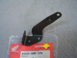 Appui de reflecteur avant gauche de SFX50 95/01 HONDA 64325-GBM-720